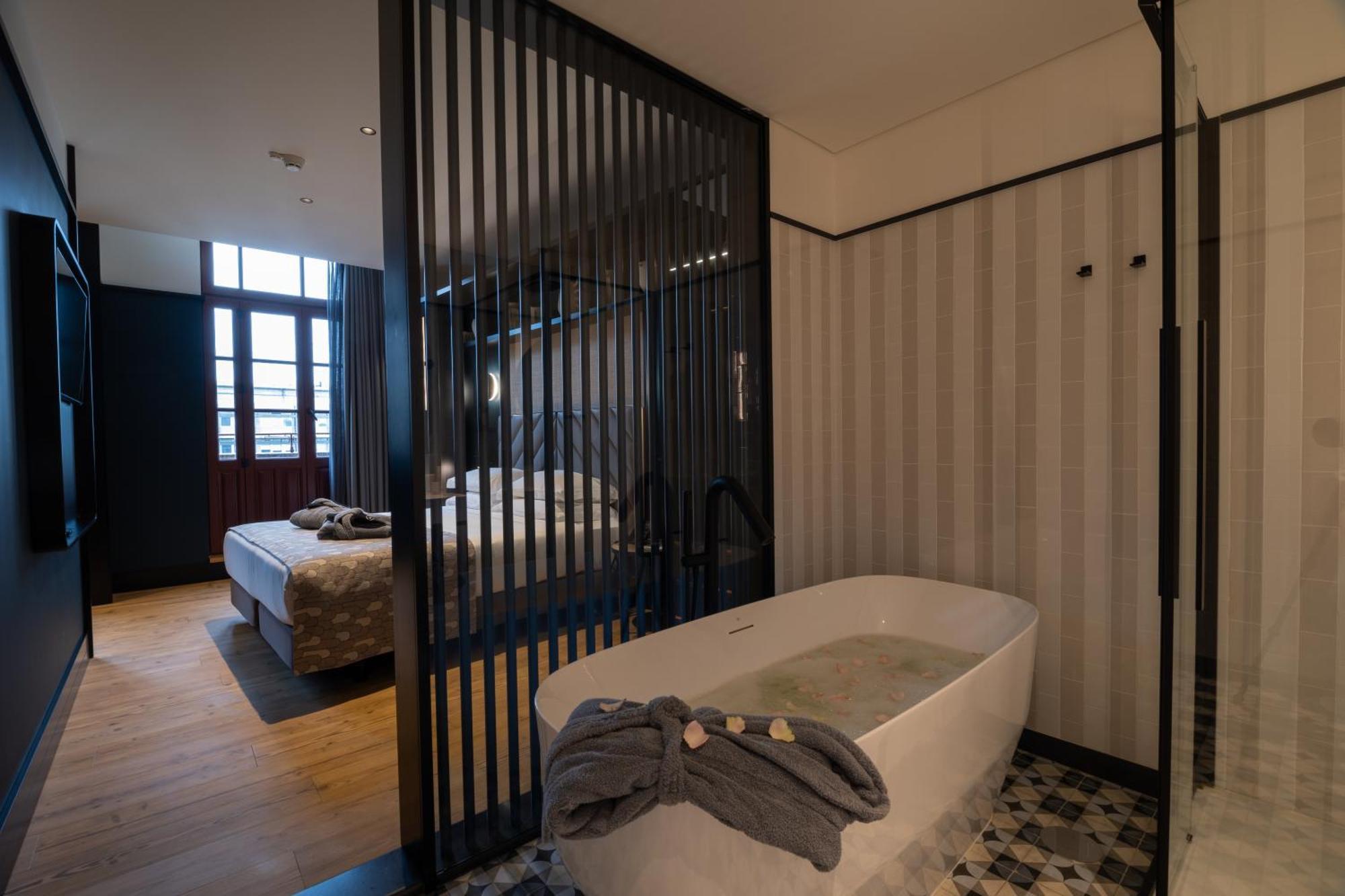 Hotel Axis Club Aliados Oporto